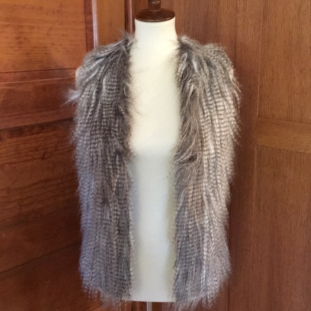 NWT Pink Republic Faux Fur Vest